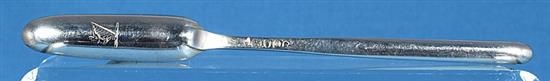 A George III silver thread pattern marrow scoop, Length 212mm Weight 1.6oz/50grms